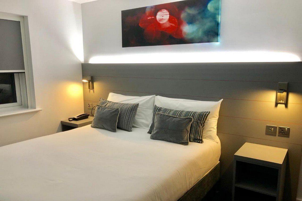Ilford Hotel Goodmayes Luaran gambar