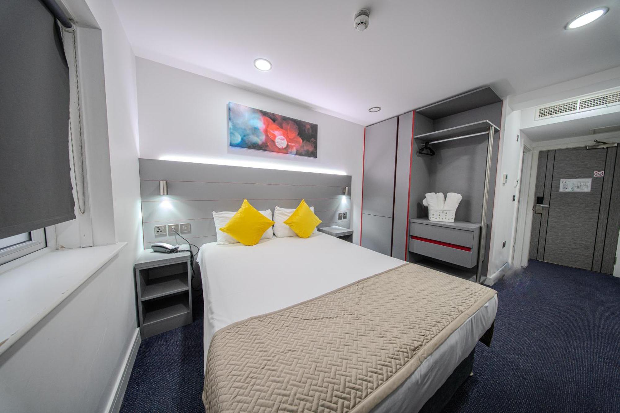 Ilford Hotel Goodmayes Luaran gambar