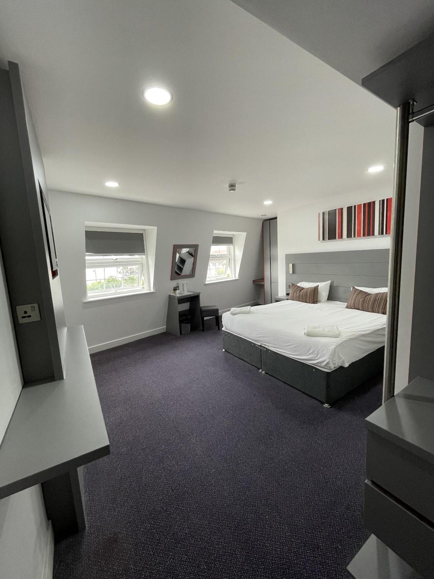 Ilford Hotel Goodmayes Luaran gambar